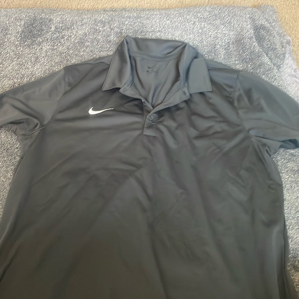 Nike collard shirt for golf